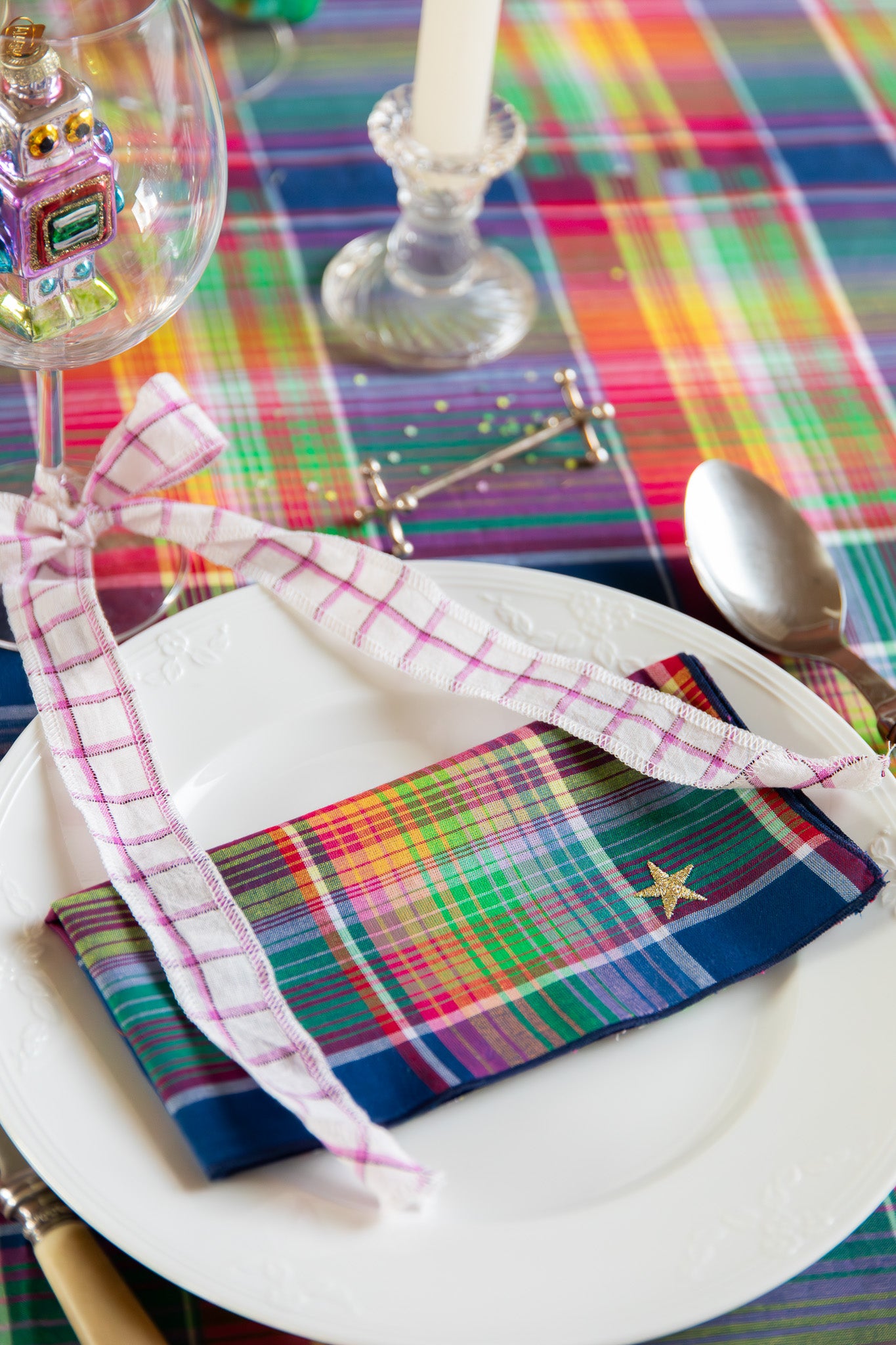 FANTASY NAPKINS