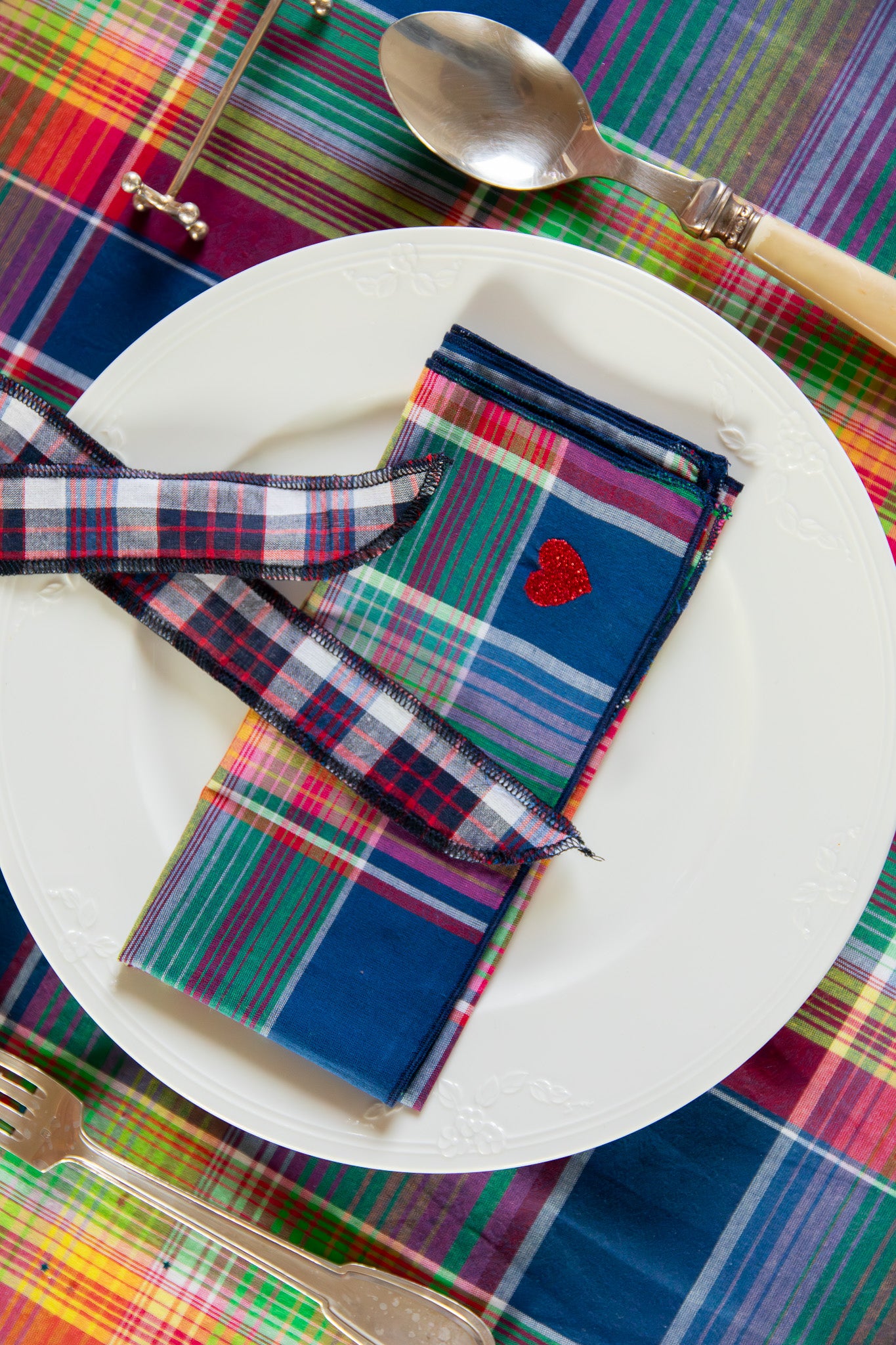 FANTASY NAPKINS