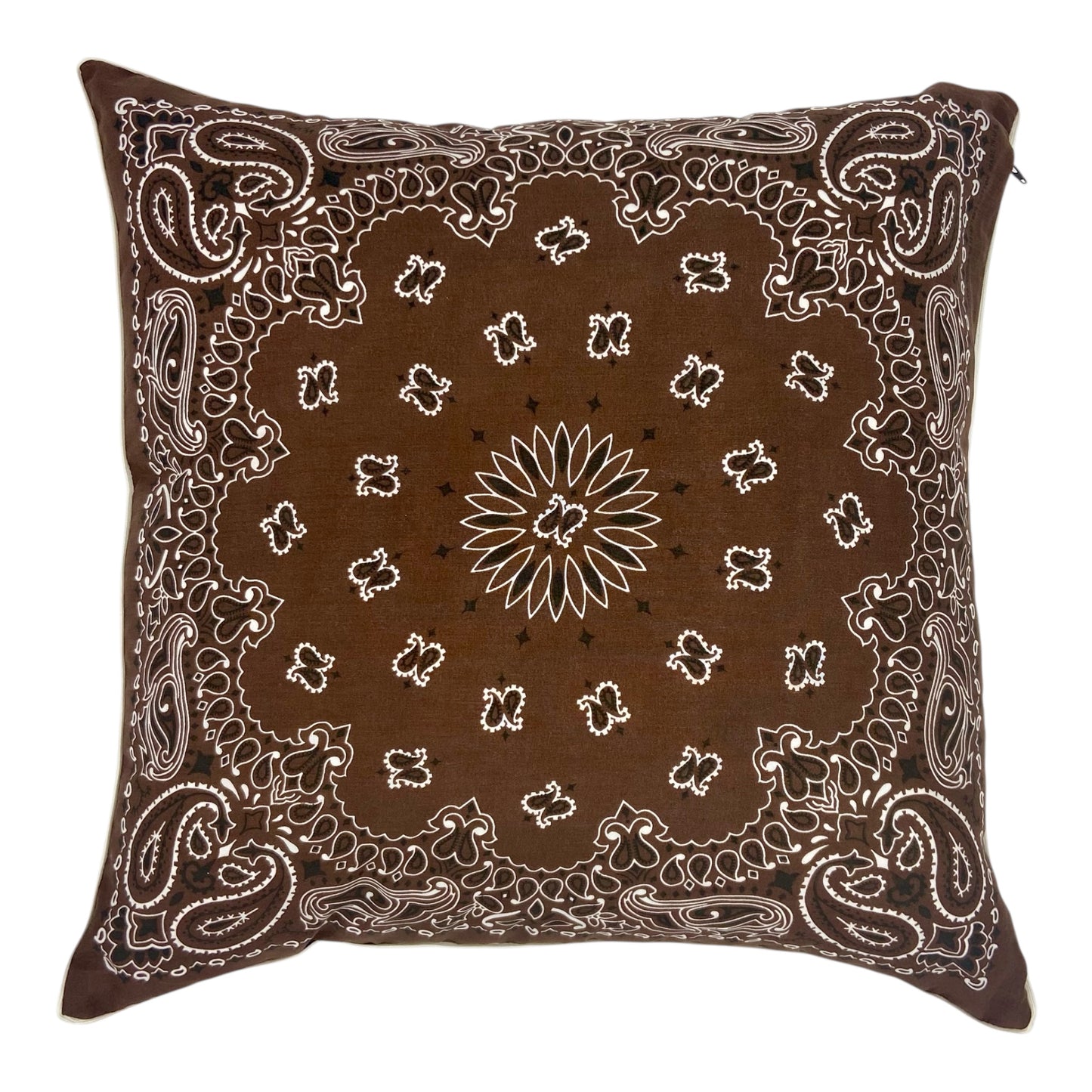 HOUSSE DE COUSSIN ECOSSAIS BRUN & BANDANA BRUN