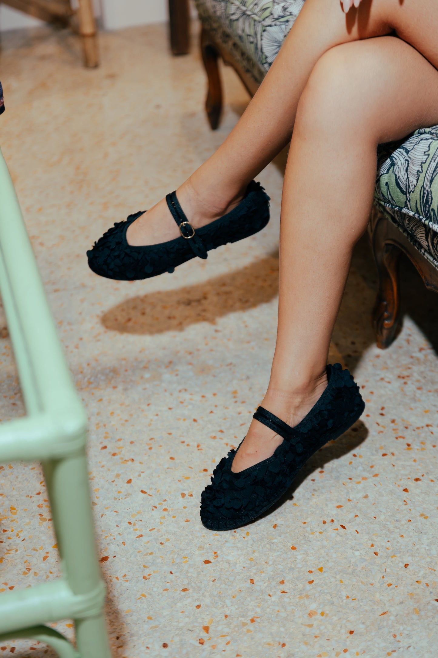 PIERRE LOTUS BLACK- FLABELUS